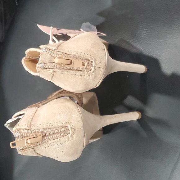 Zigi Soho Silvy Embellished Beige Open Toe Platform Pumps Size 5 - Picture 5 of 9